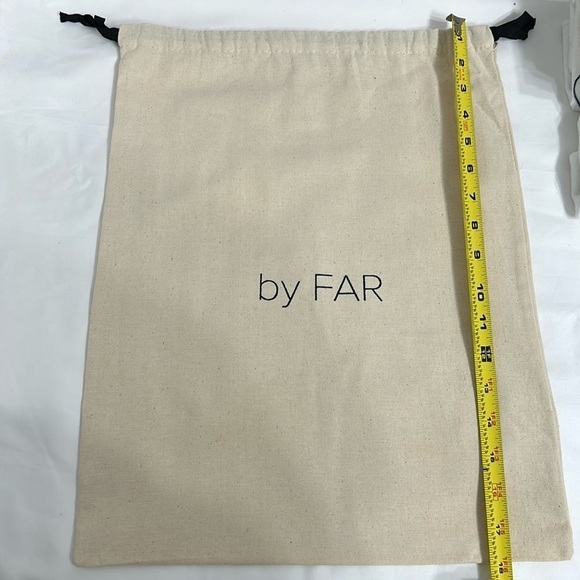 BY FAR - Dust Bag 18”x14” - Picture 2 of 4